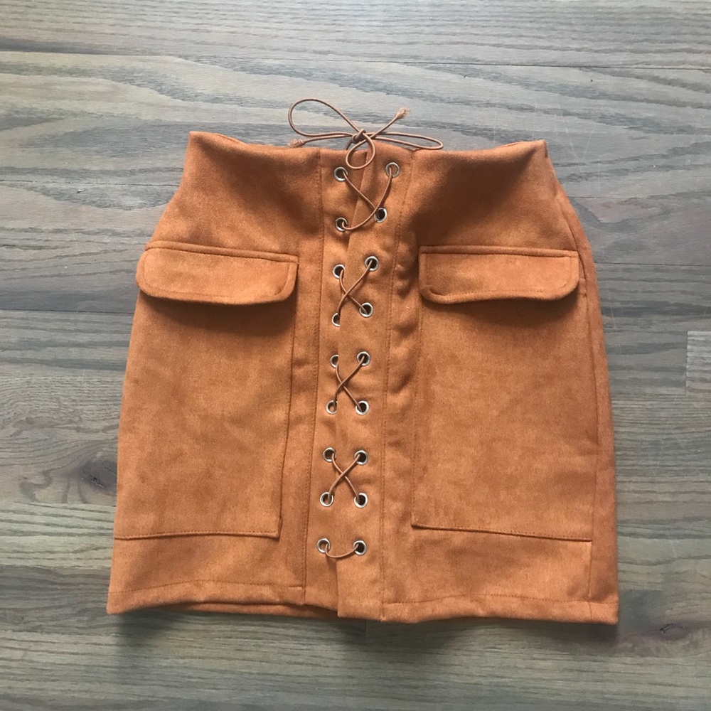 Tan lace up mini skirt🌟🍭😍 - Picture 2 of 2